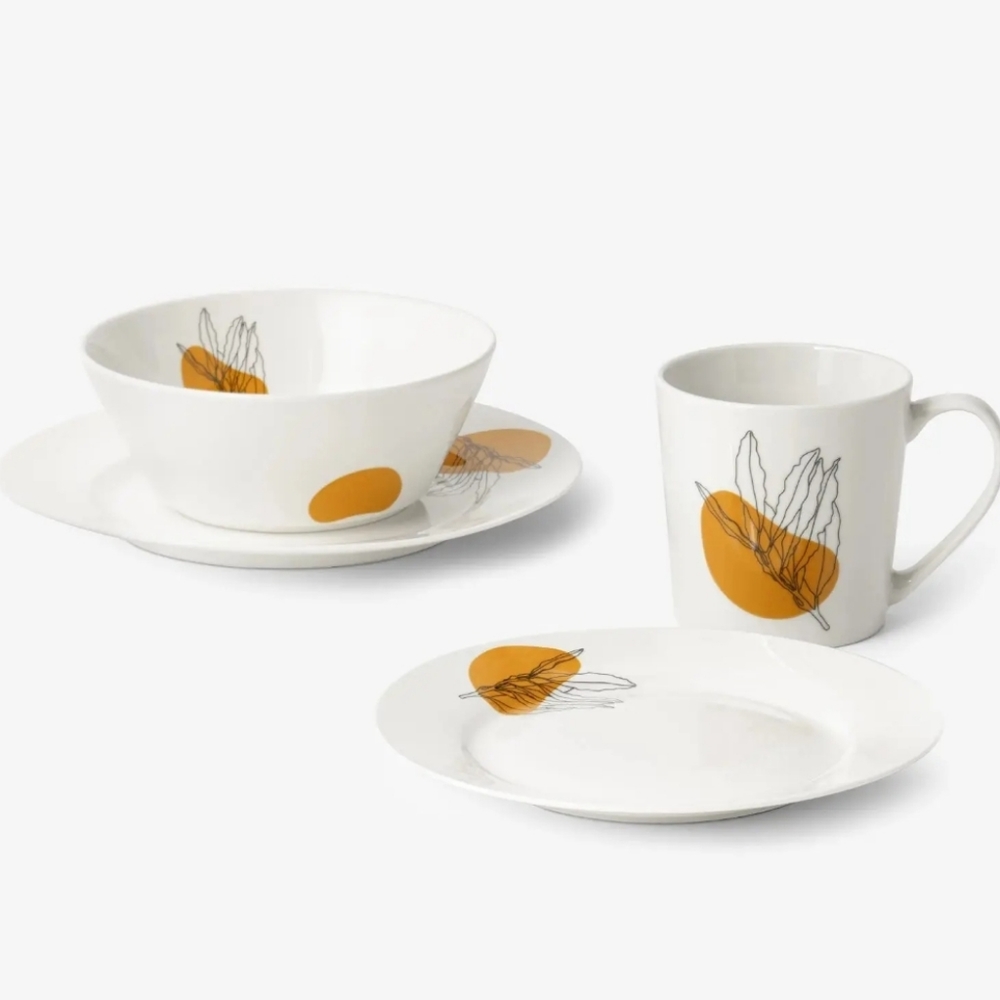 Dowan 4pc high quality dinnerware/BNIB